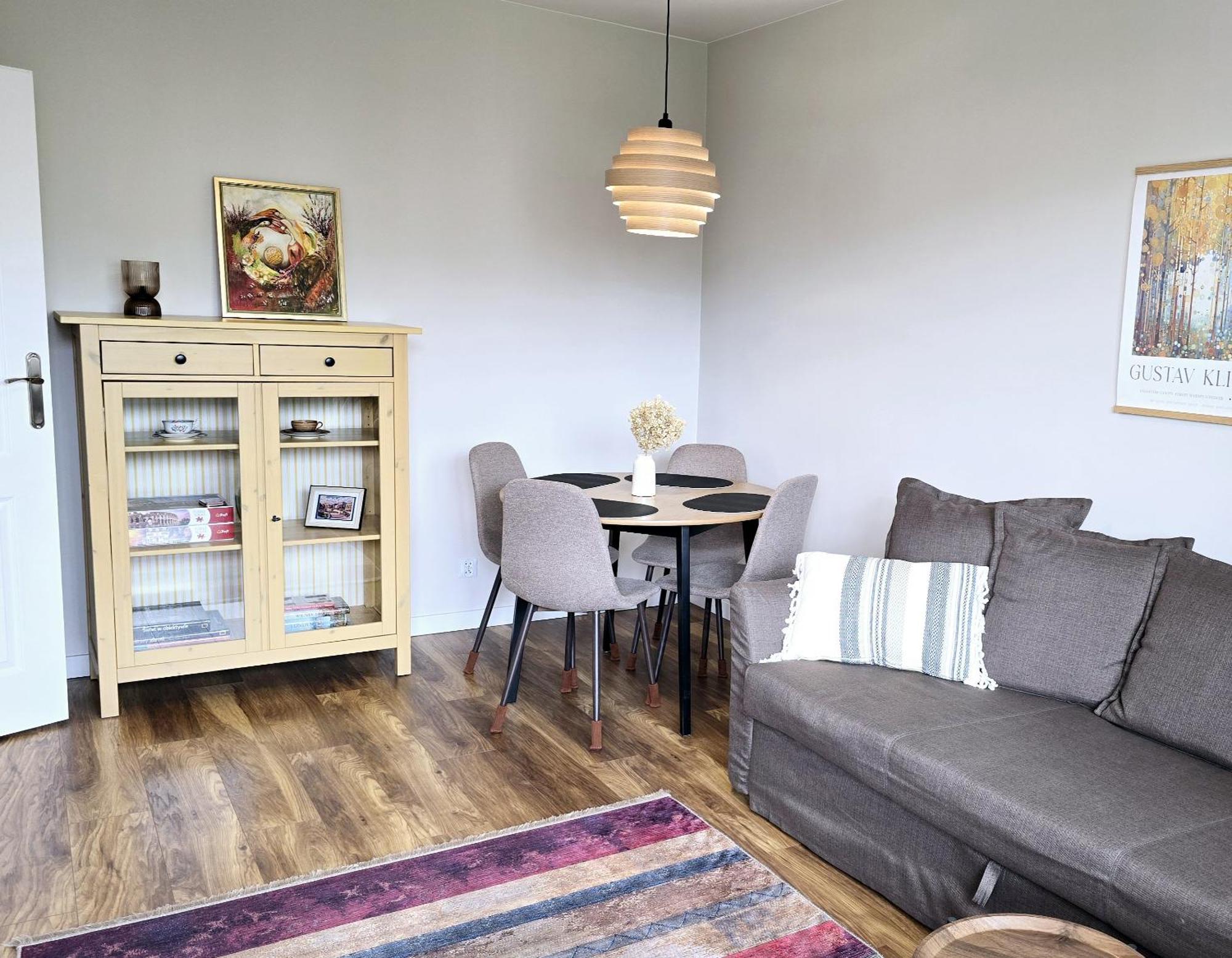Aurora Apartament